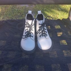 Lil Girls Unr8ed Firm White Combat Boots Size 7