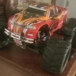 T Raxxas T Maxx.  3.3