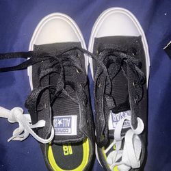Chuck Taylor’s Converse- Kid’s Size 1 (after 13)