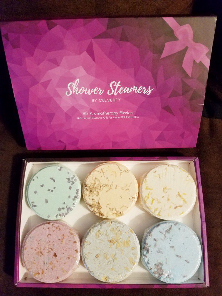 SET OF 6 SCENTED SHOWER STEAMERS 
