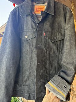 Levi’Mens Blue indigo Denim Trucker Jacket