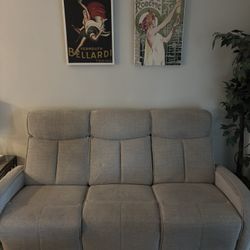 Automatic Recliner Couch 