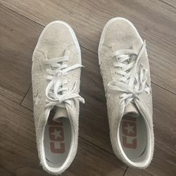 Men’s White Converse Size 13