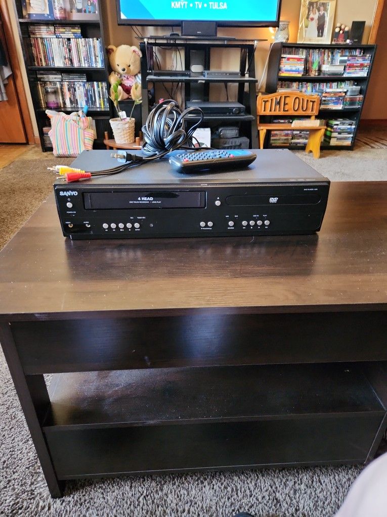 Sanyo DVD/VHS Combo