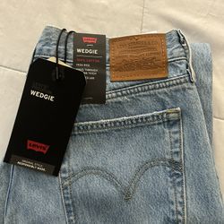 New Levi's 