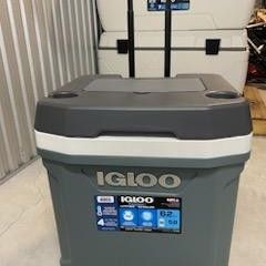 Igloo MAXCOLD 62qt Latitude Roller cooler (ONLY 2  LEFT)
