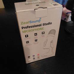 Microphone