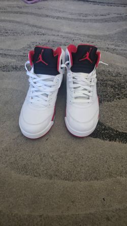 Jordan 5 fire red