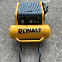 Dewalt 4.5gal Heavy Duty Air Compressor 