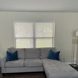 Rooms To Go Cindy Crawford Grey Sectional