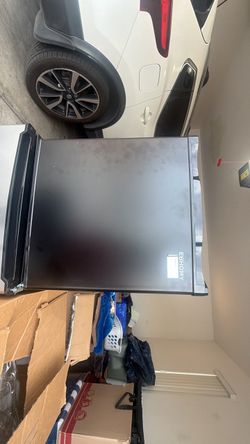 EUHOMY MINI FRIDGE