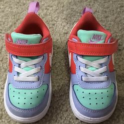 Toddler Nike 5.5c