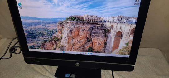 HP All-In-One -Windows 11 - [Virtual Memory Optimized]– SOLD AS-IS