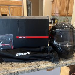 Sedici Strada 2 Helmet Used 3 Times Size Sm