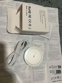 15W Magnetic Wireless Charger Phone Pad For Magsafe iPhone 17 16 15 14 13 12 Pro Max Airpods 4 white and black colors