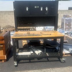 Work Bench With Lock 