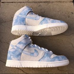 New Nike Dunk High Clouds Women’s 12, Men’s 10.5
