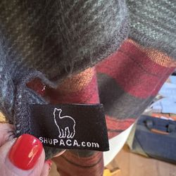 Shupaca 100% Wool Shawl Large Size, Beautiful furniture shawl As Well! 