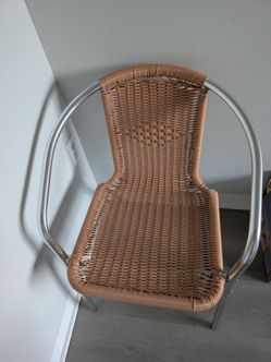 Flash Furniture Lila Contemporary/Modern Dining Arm Chair (Metal Frame)