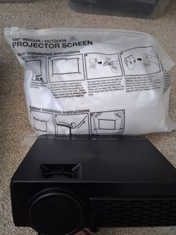 Projector with 120" Indoor/Outdoor Projector Screen