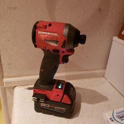 Milwaukee M18 Drill