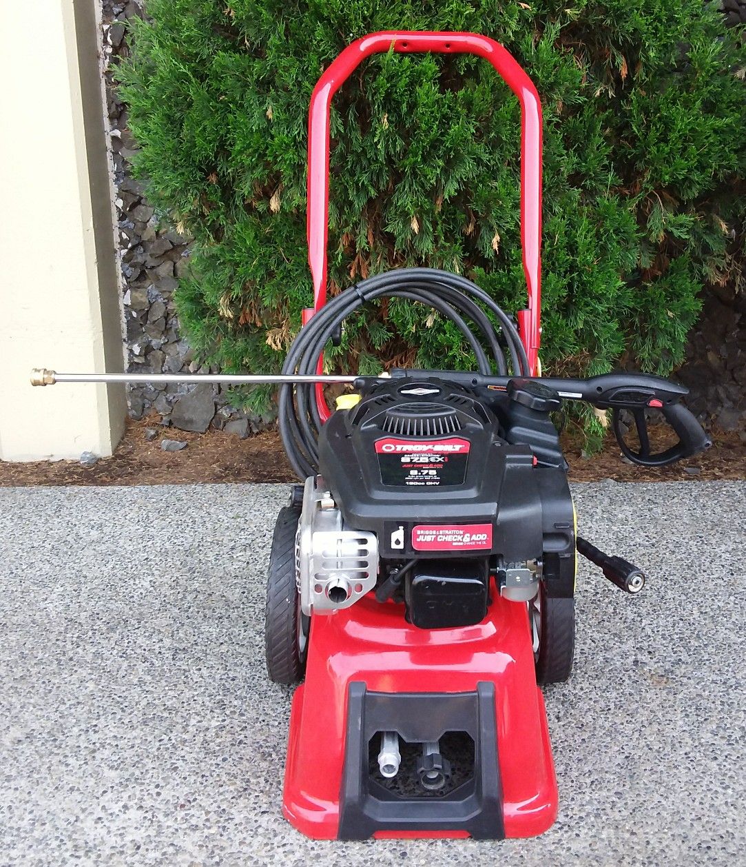 Troy-Bilt Briggs & Stratton 875 EXi Series 190cc Pressure Washer