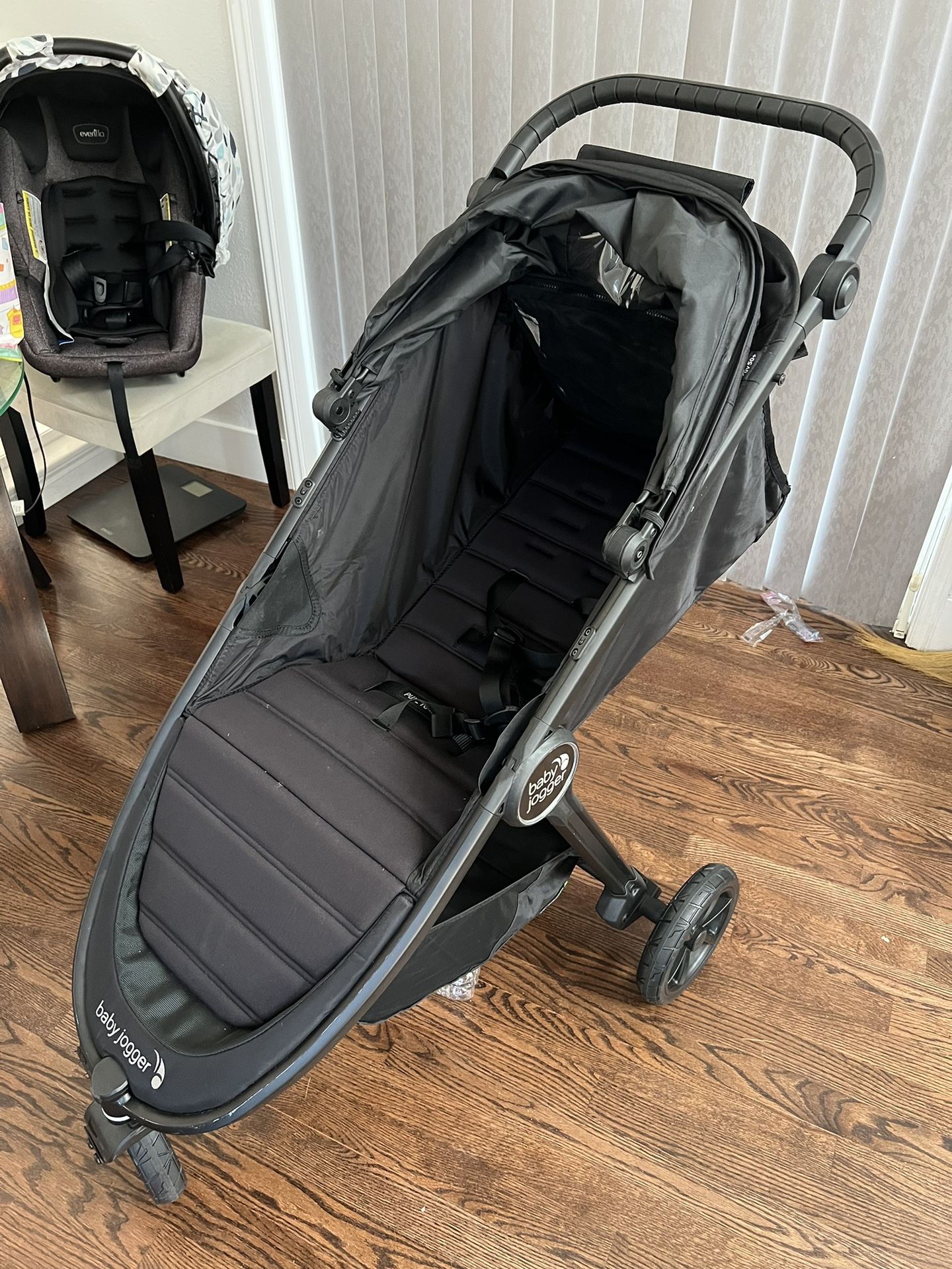 Summit Tm X3 Jogging Stroller