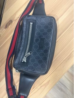 Gucci cross body bag