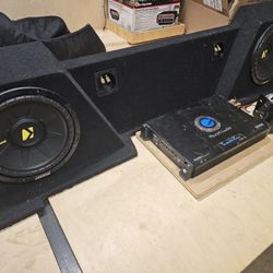 10 Inch Kicker CompS Subs And Box
