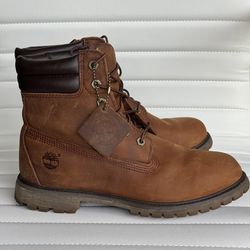 Women’s 6” Timberland Brown Boots 