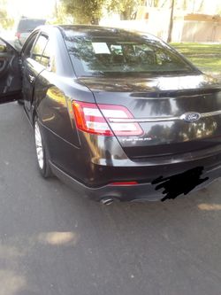 2013 Ford Taurus