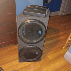Two 20 In Speakers 2 Competition Amps