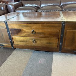  Lift-top Coffee table 