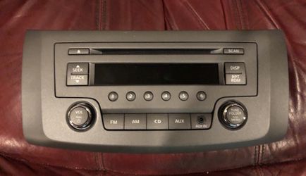 New 2013 Nissan Sentra stock stereo.