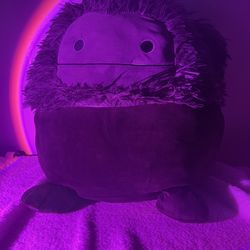 Squish mellow black Bigfoot