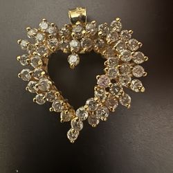 14KT Yellow Gold Heart Shaped Pendant 