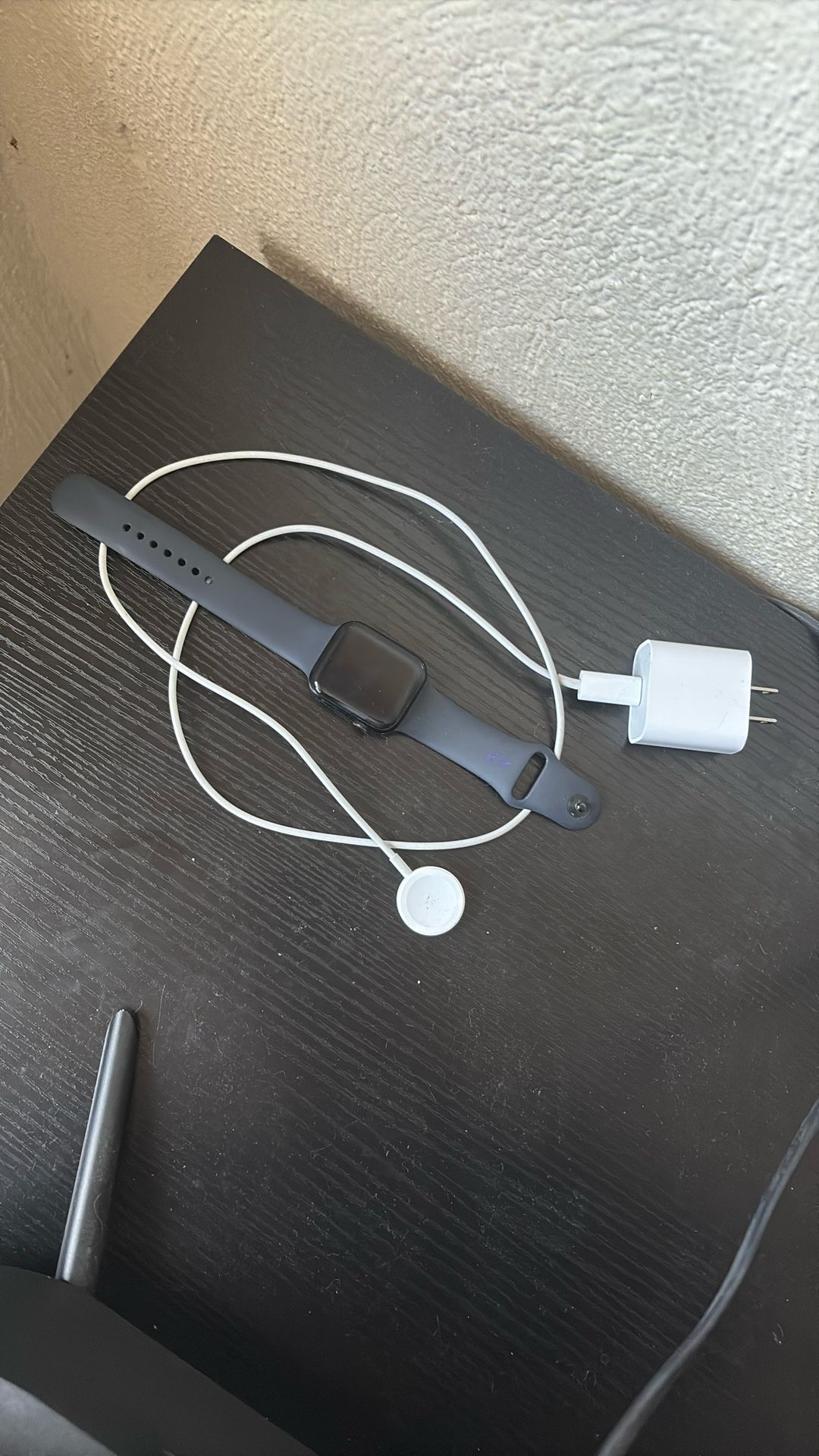 Apple Watch SE 2nd Generation (GPS) 44mm Midnight Aluminum Case with Midnight Sport Band - S/M - Midnight - (2022)