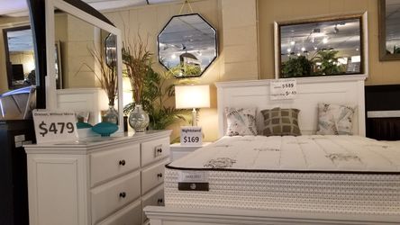 Brand new white queen bedframe (box spring required) + dresser + mirror + nightstand 4PCs bedroom set