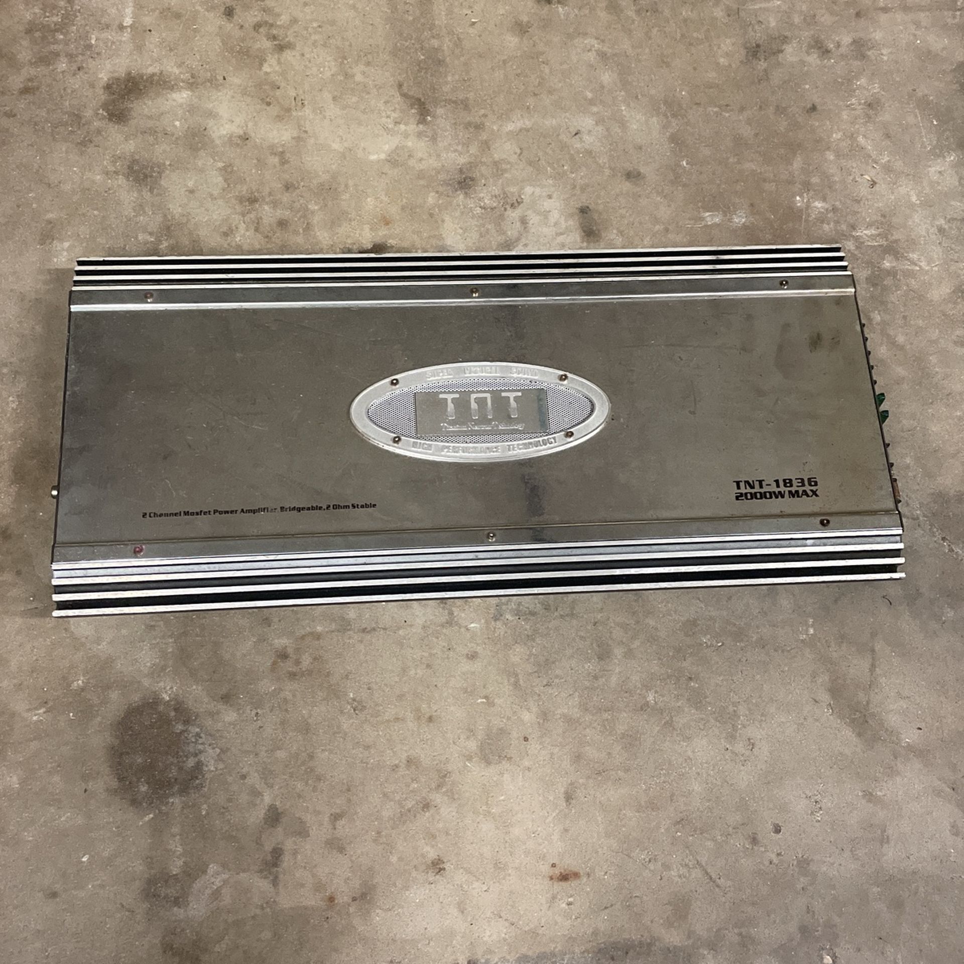 TNT Brand Amp