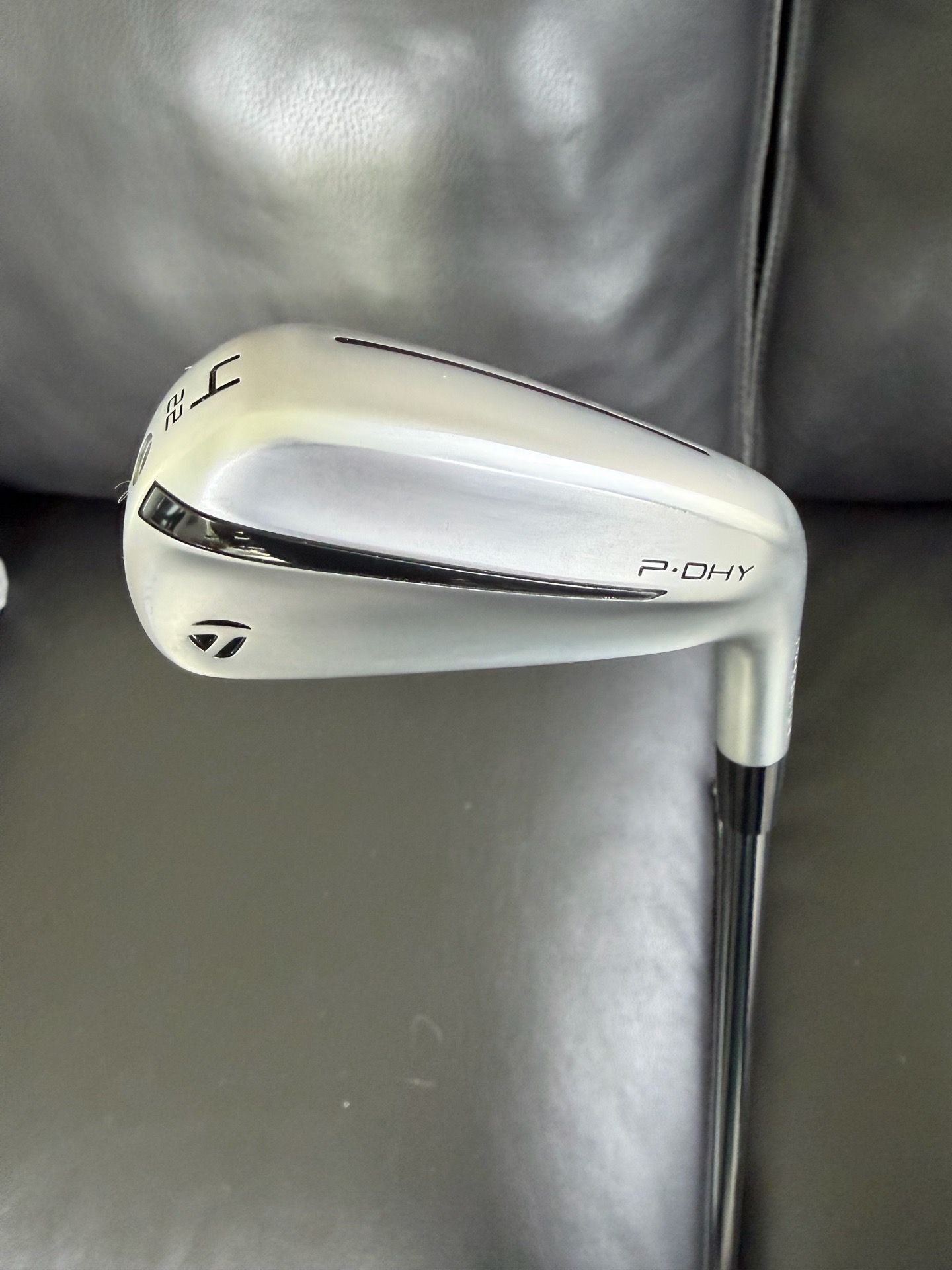 NEW TAYLORMADE P-DHY UTILITY 4H DRIVING IRON HYBRID RH UST MANIYA RECOIL DART 75 BLACK GRAPHITE SHAFT 22 DEGREE LOFT, LONGER STRAIGHTER & ACCURATE!
