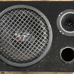 Old school Rockford fosgate he 8 inch sub in box