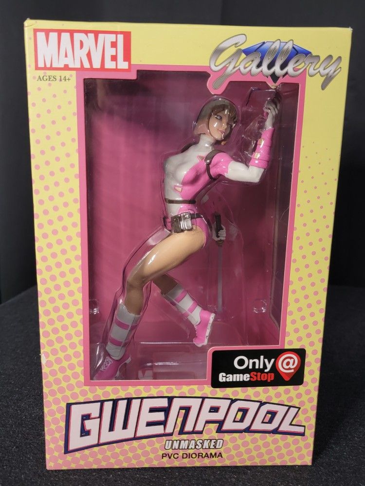 Marvel Gallery Gwenpool Unmasked PVC Diorama Gamestop Statue Diamond Select