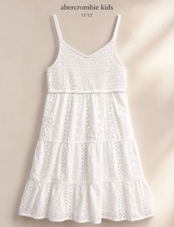 Girls clothing 11/12