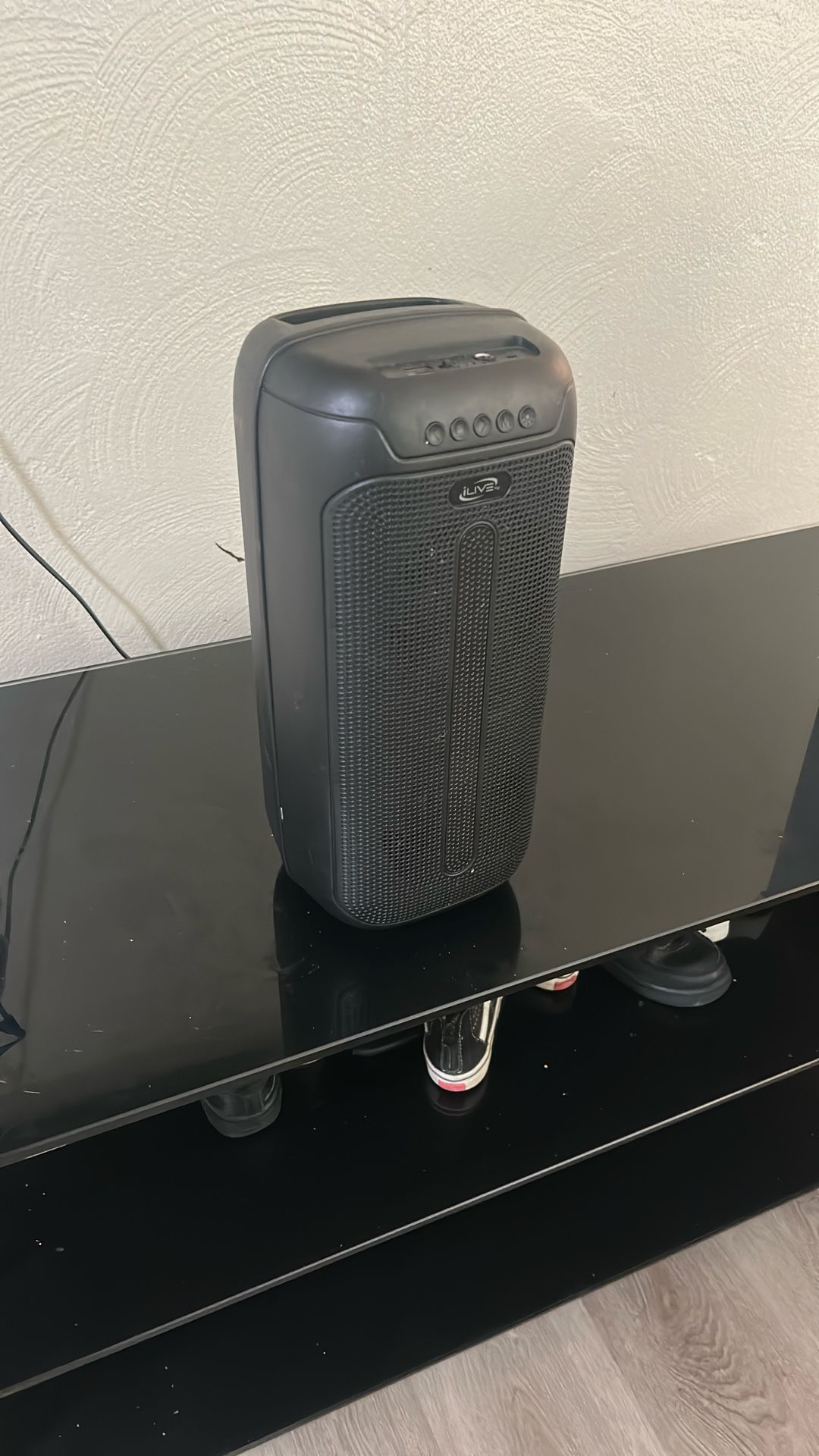 Speaker