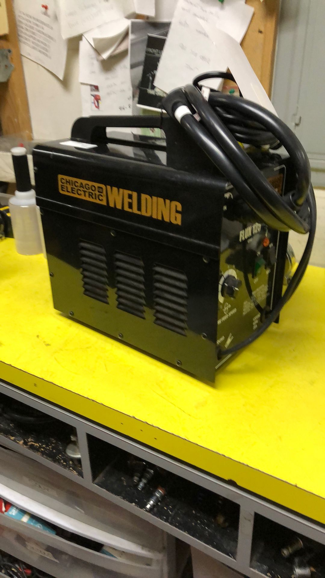 96091 Chicago Electric FLUX 125 Corded 125amp Flux Core Arc Welder W/ Clamps 571574