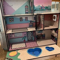 Lol Doll House