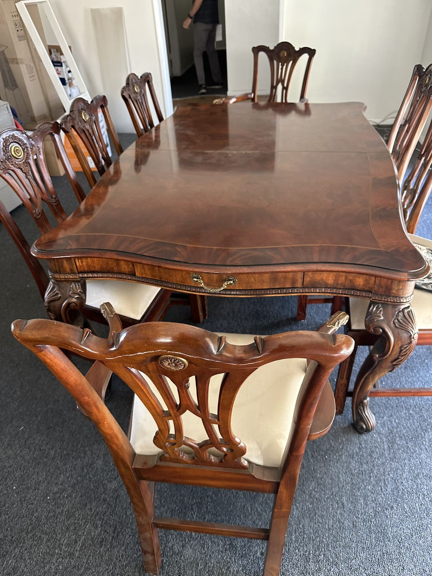 Herndon Table And Chairs(need Gone ASAP