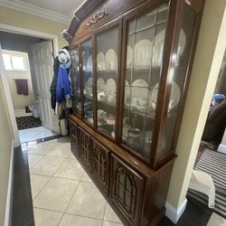 (FREE) China Cabinet (dishes not Included)