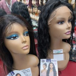 Wear and go (Wigs ) 2 wigs
