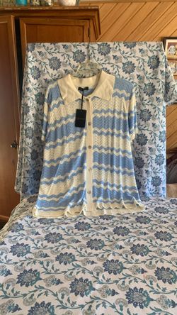 Escalier Women’s Shirt X- Lg